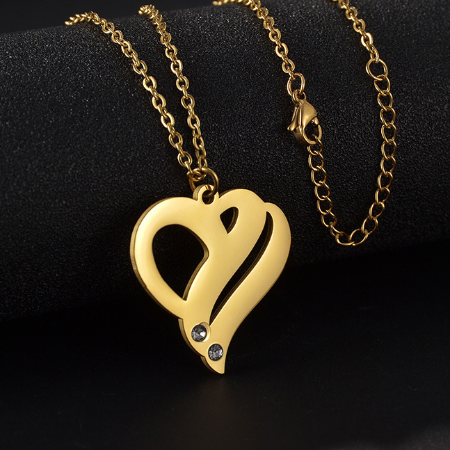 Leila - Hearts Forever Name Necklace