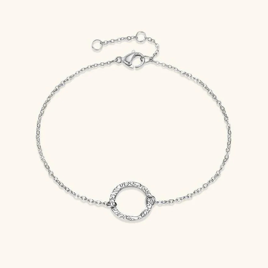 Oona - Hoop Bracelet