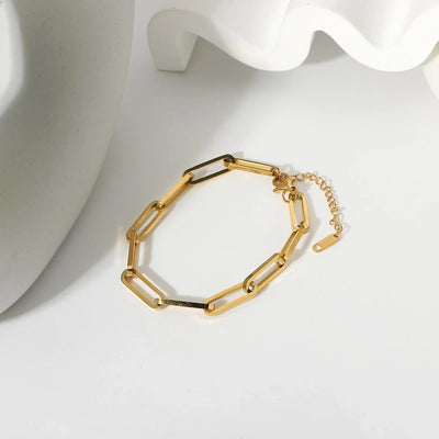 Sandra - Gold Paperclip Chain Bracelet