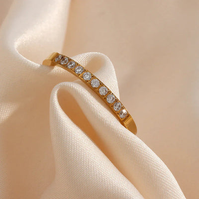 Renae - Slim Gold Ring