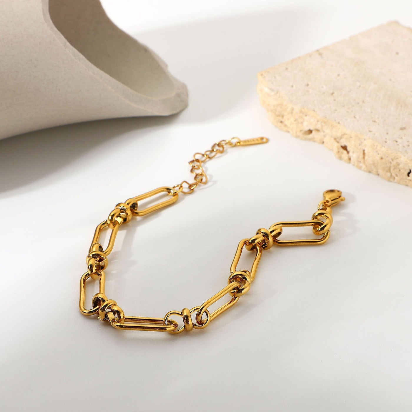 Maeve - Gold Link Chain Bracelet