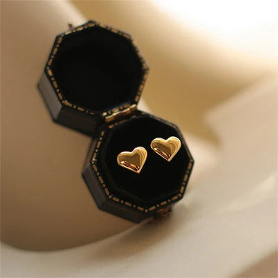 Tegan - Heart Earrings