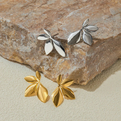 Rae - Petal Earrings