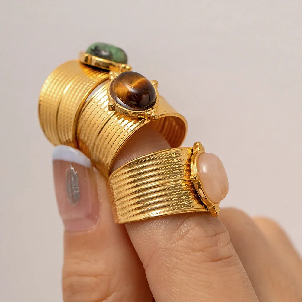 Paisley - Pearl Gold Ring