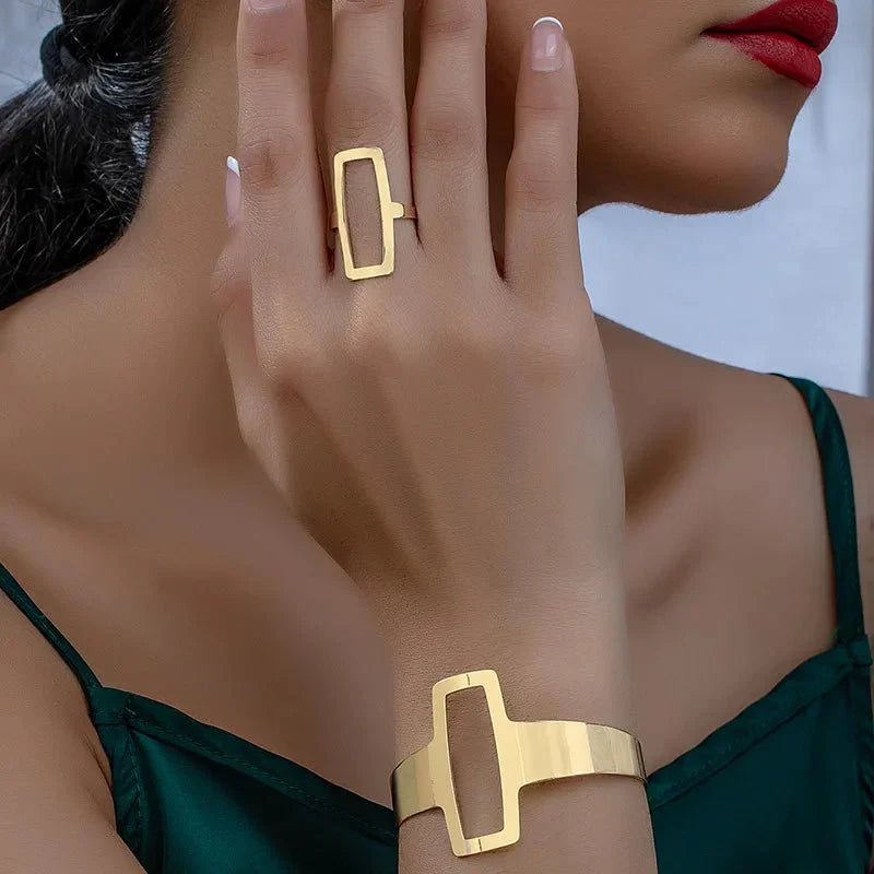 Novelle - Adjustable Geometric Bracelet & Ring Set
