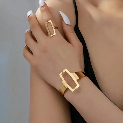 Novelle - Adjustable Geometric Bracelet & Ring Set