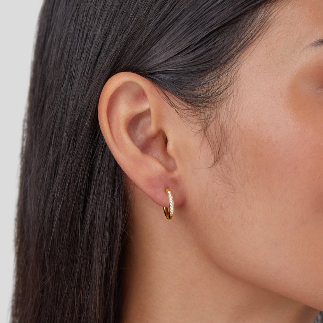 Kaitlyn - Eternity Hoop Earrings Gold