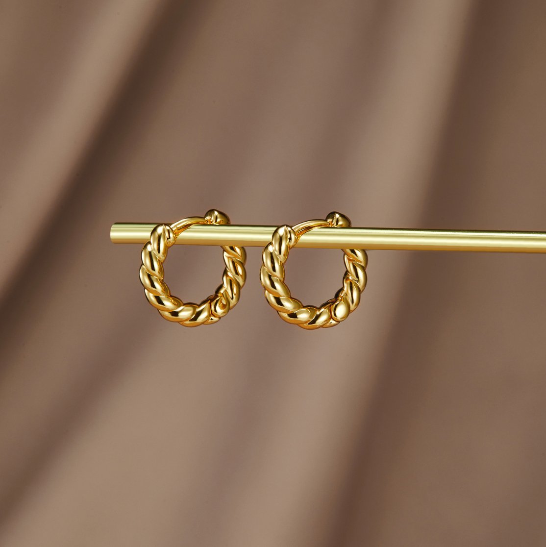 Madeline - Gold Twist Earrings